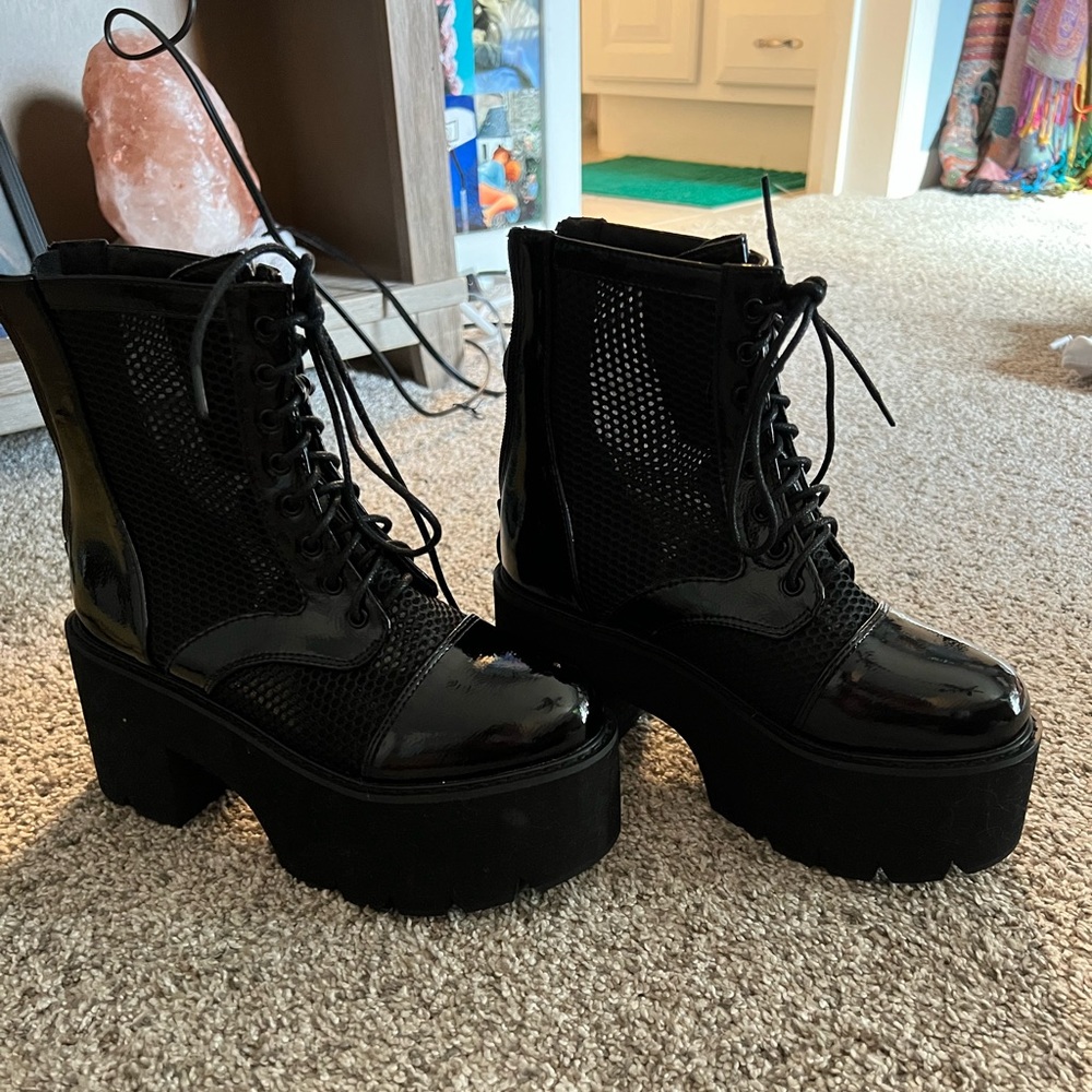 Black platform combat boot
